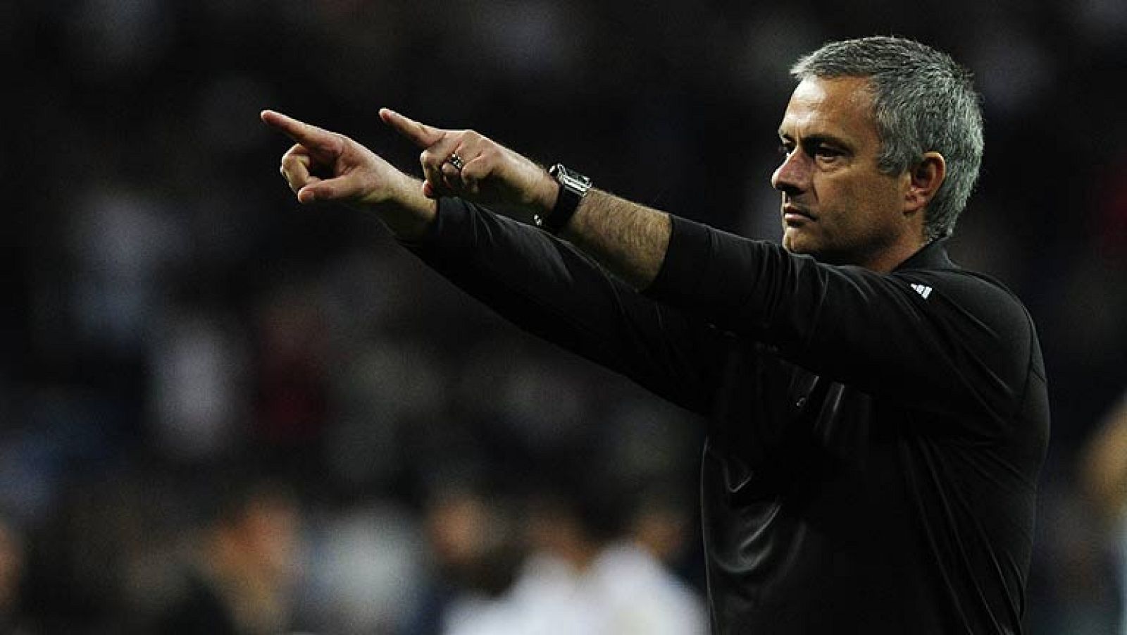 Mourinho: "Hemos sentido que nos pitaban y que un grupito detrás de la portería nos ha apoyado siempre"