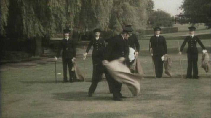 Humor en el Archivo de RTVE - Un sketch de Benny Hill