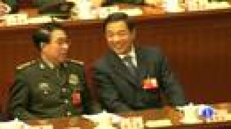 Destitución del político chino Bo Xilai acusado de corrupción y control de la mafia