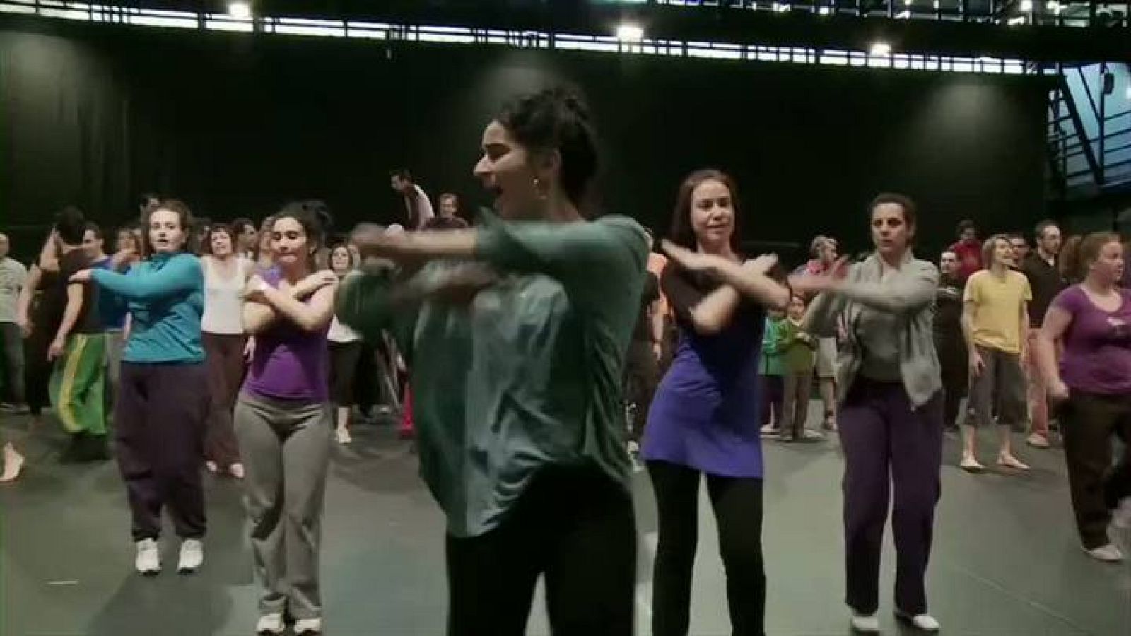 Les ballets C de la B presentan "C(h)oeurs" - ensayos de la coreografía