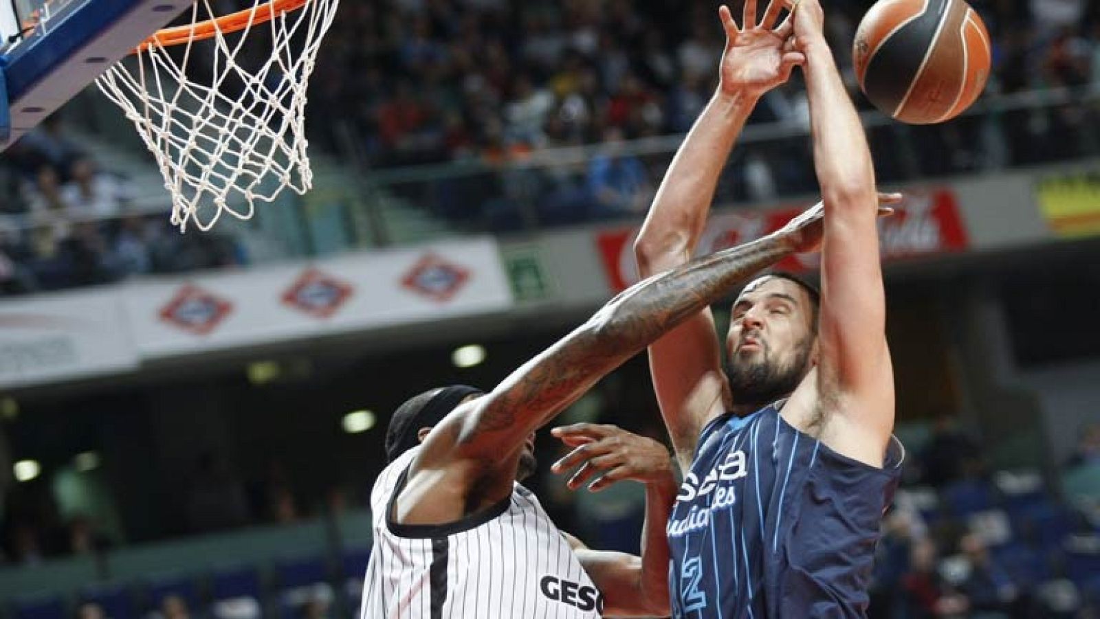 El Bizkaia agota al Estudiantes  (69-71)