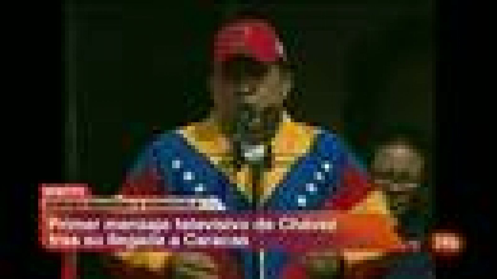   El presidente de Venezuela, Hugo Chávez,  ha  regresado  a  Caracas y  se ha dirigido a los venezolanos desde el balcón del Palacio de Miraflores, en Caracas.  Chávez, llegó esta madrugada a Caracas tras tres semanas  en Cuba donde le extirparon un tumor canceroso.