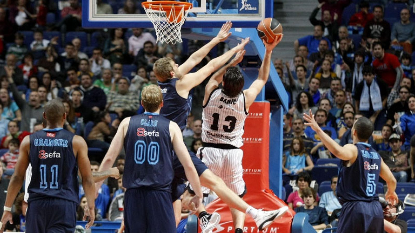 Asefa Estudiantes 69-71 Gescrap Bizkaia