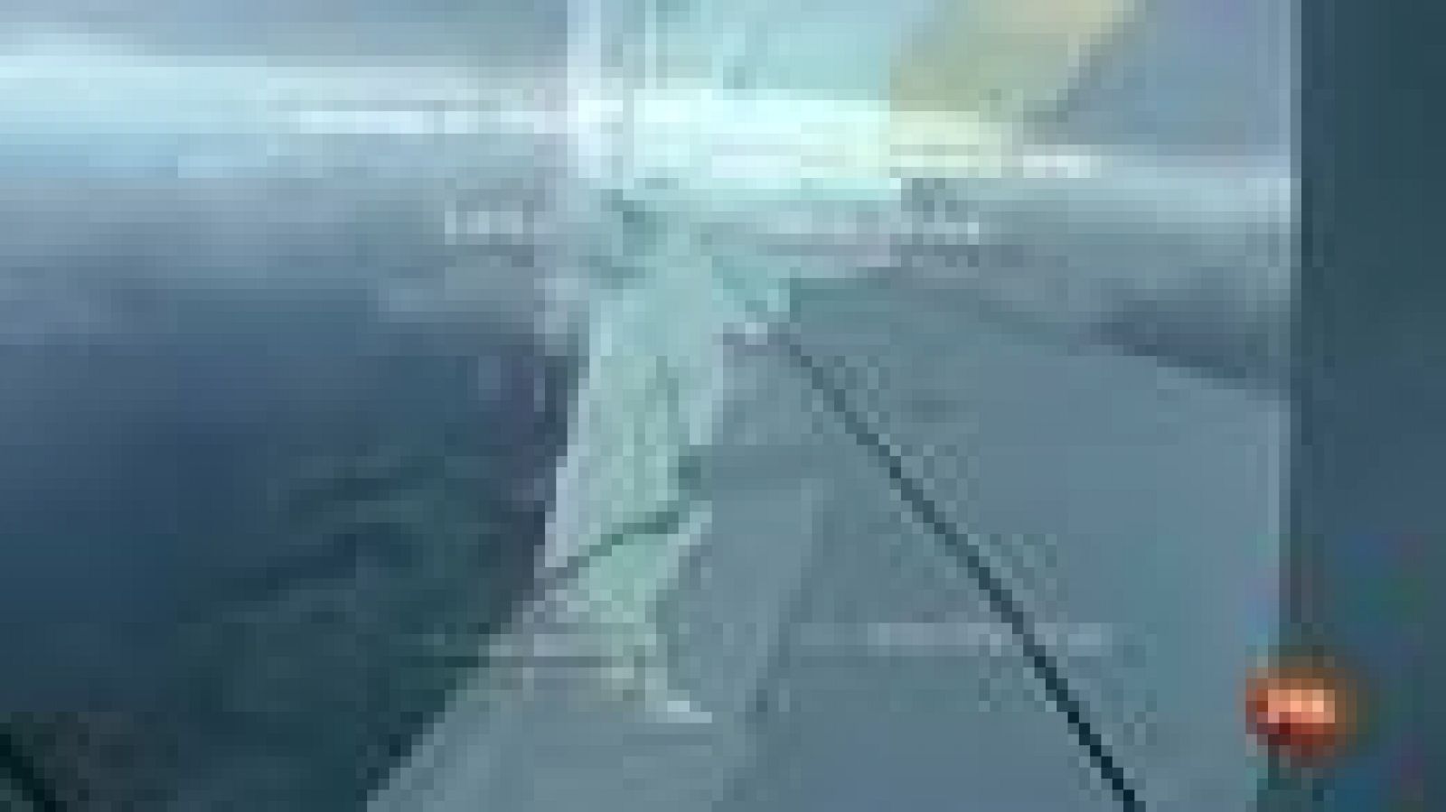 Hoy por hoy, el ùnico vuelo regular que conecta las Islas Malvinas con el resto del mundo tiene una frecuencia semanal y parte del sur de Chile.