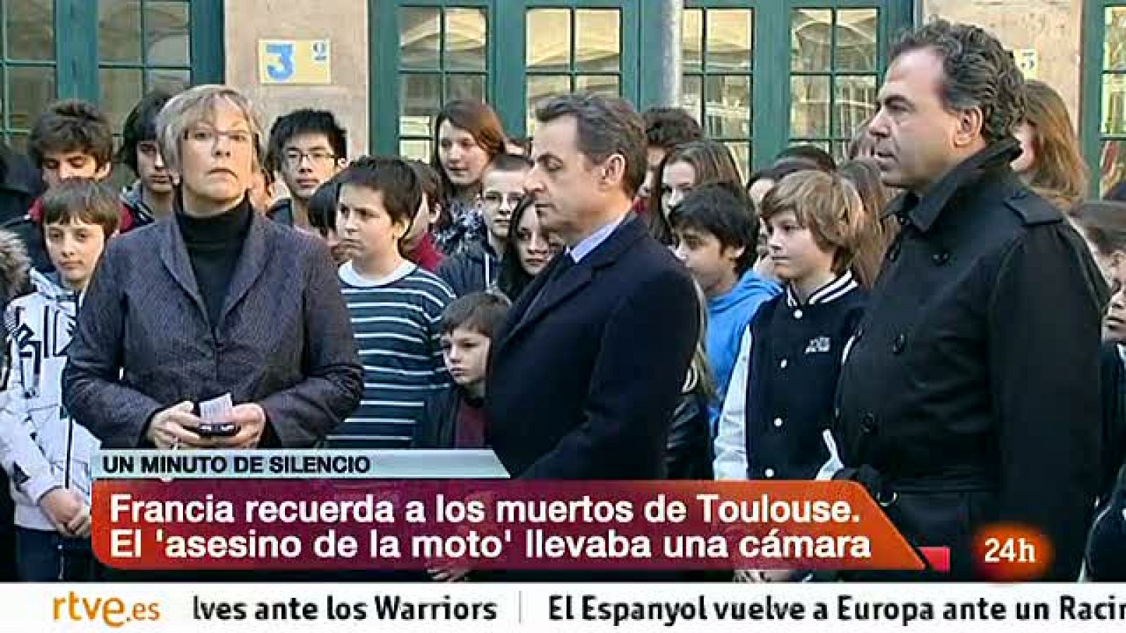 Informativo 24h: Sarkozy guarda un minuto de silencio por las víctimas de la escuela de Toulouse  | RTVE Play