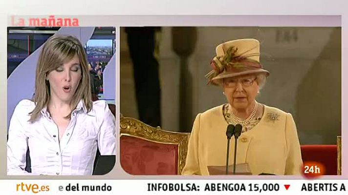 La reina de Inglaterra se dirige al Parlamento en los actos del 60º aniversario de la llegada al trono