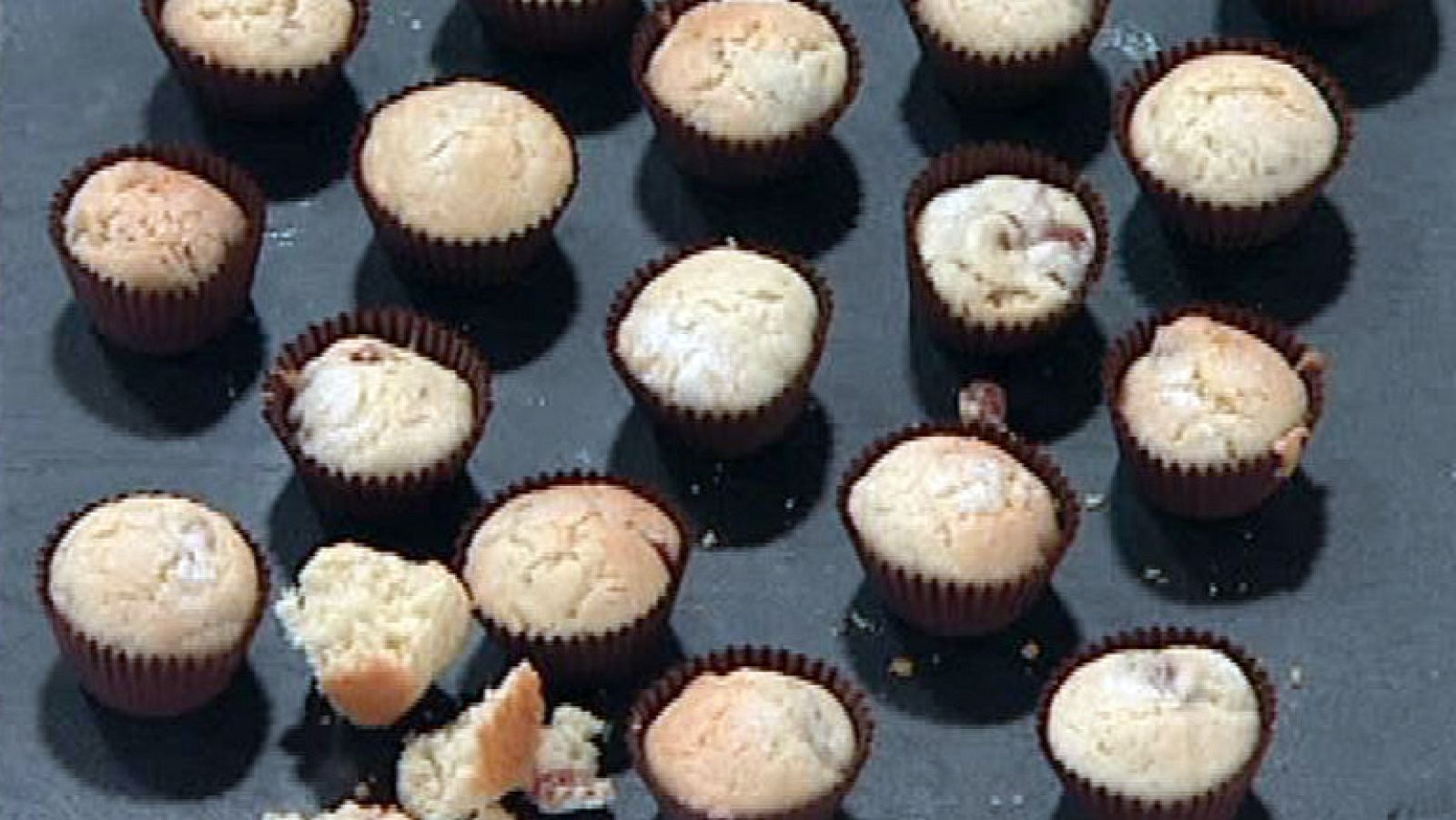 Mini magdalenas con queso y jamón 