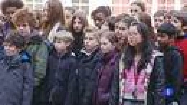 Telediario 1 - Luto por la matanza de Toulouse