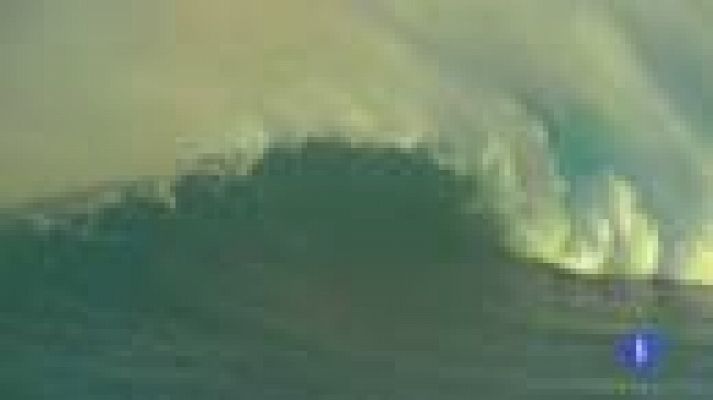 Telediario 1 - Laird Hamilton, surfero y estrella del cine