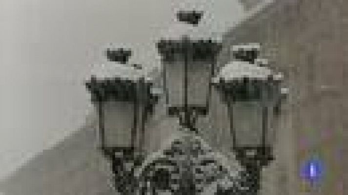 Telediario 1 - Frío, nieve y lluvia