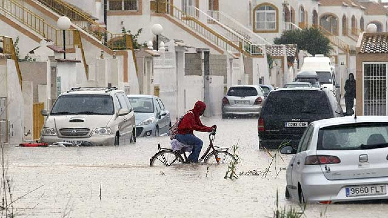 Más Gente - Suben las temperaturas y llueve en Cataluña