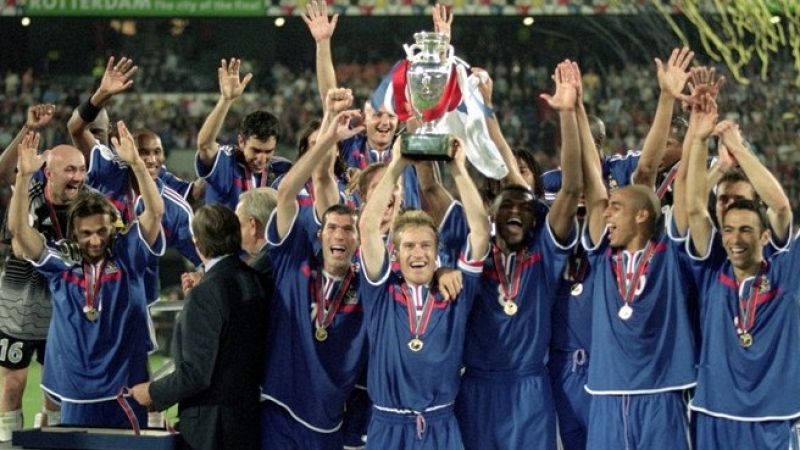Eurocopa 2000: Francia 2-1 Italia, la consagración 'bleu'