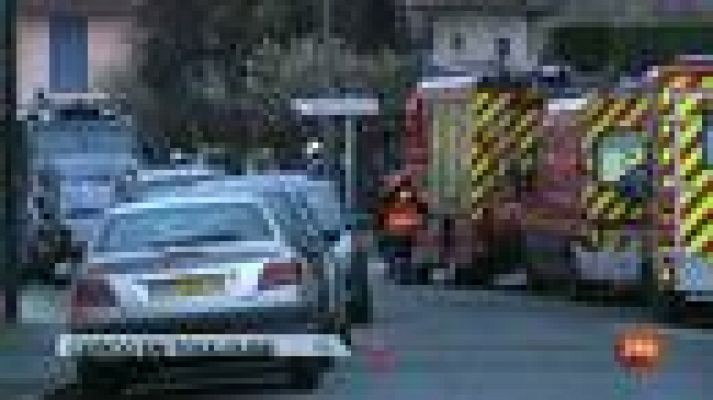 Telediario 1 - Continúa, por segundo día, el cerco al presunto asesino de Toulouse