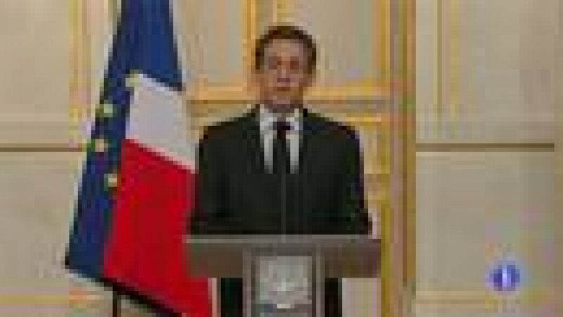 Nicolás Sarkozy y François Hollande continúan con sus actos electorales