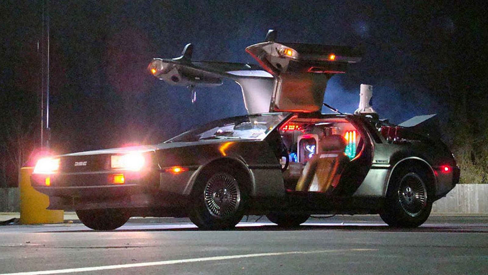 Días de cine: El DeLorean de 'Regreso al futuro' cumple 35 años