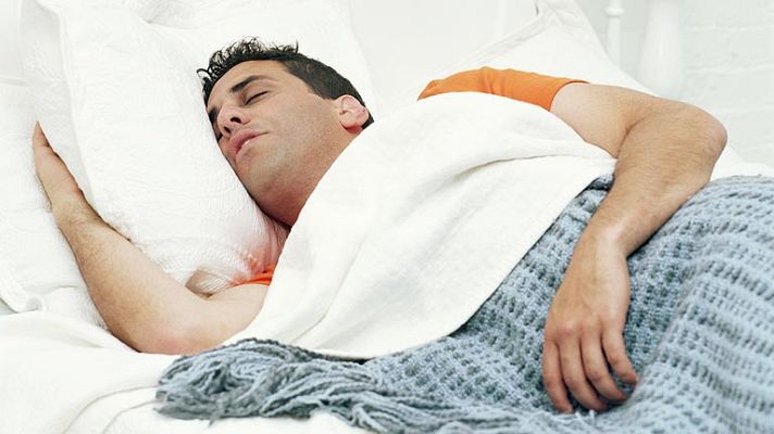 Telediario 1 - Cambio de hora en Europa