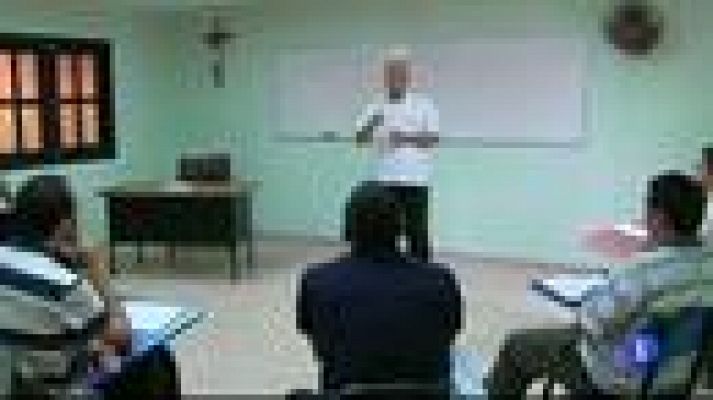 Telediario 1 - Benedicto XVI viaja a Cuba