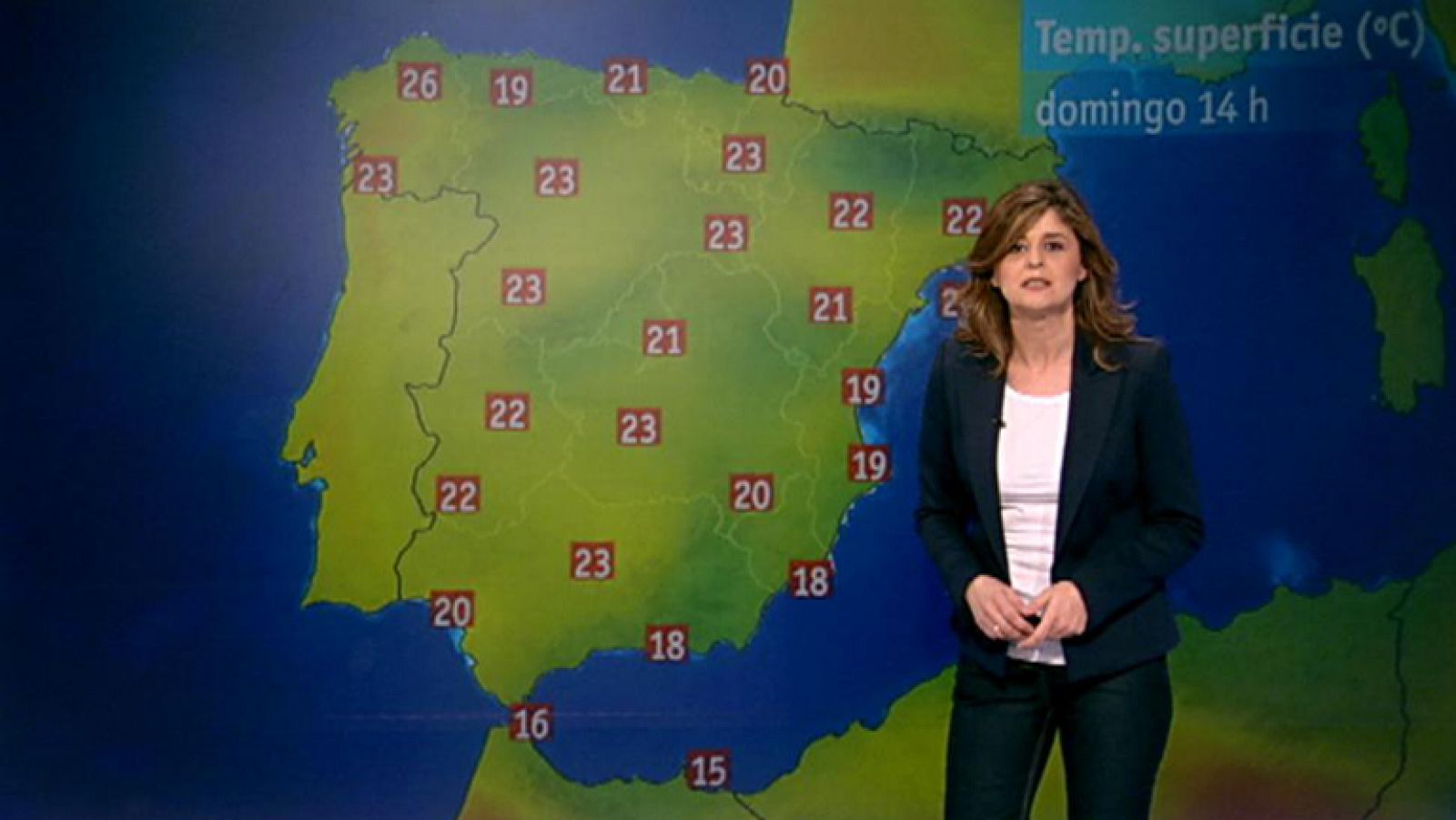 Viento de levante fuerte en el Estrecho y temperaturas sin cambios