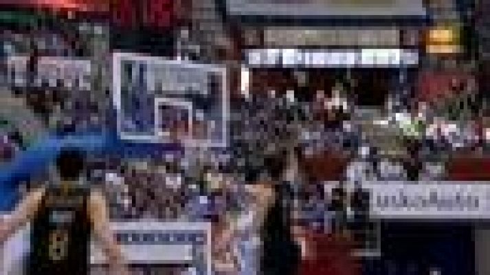 Baloncesto en RTVE - El Lagun Aro GBC apea al Real Madrid del liderato