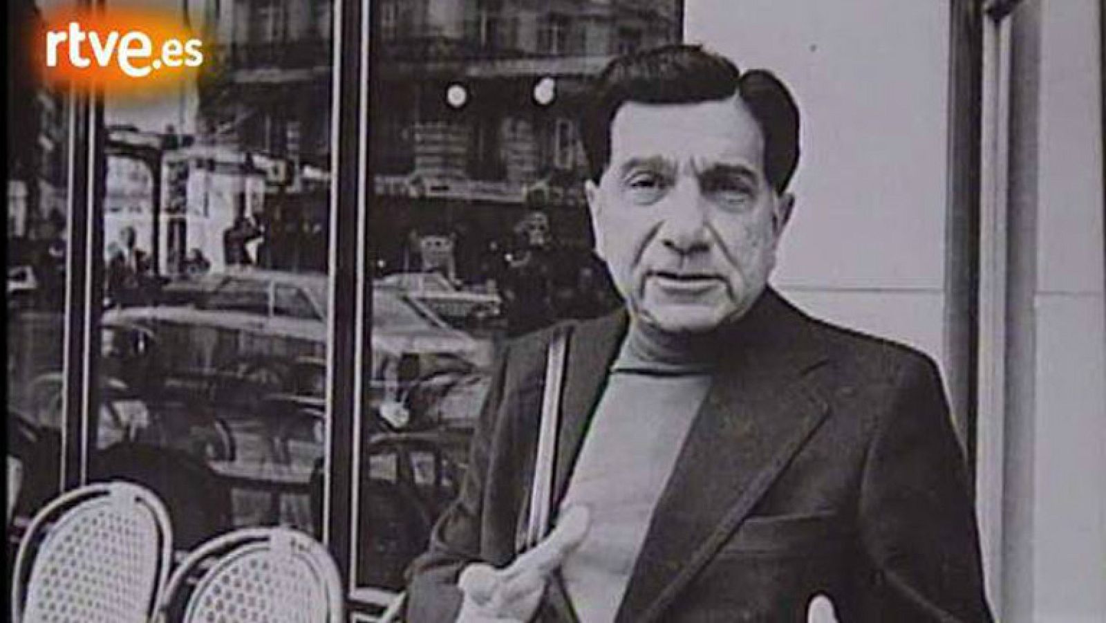 Muere Augusto Roa Bastos (2005)