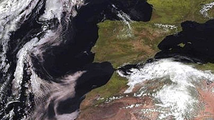 El tiempo - Viento fuerte en el Estrecho