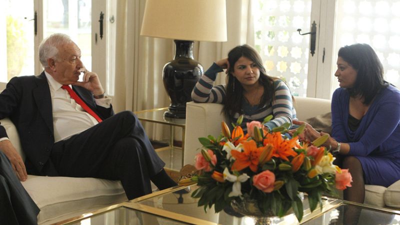 El ministro de Asuntos Exteriores ha pedido en Túnez ayuda económica internacional