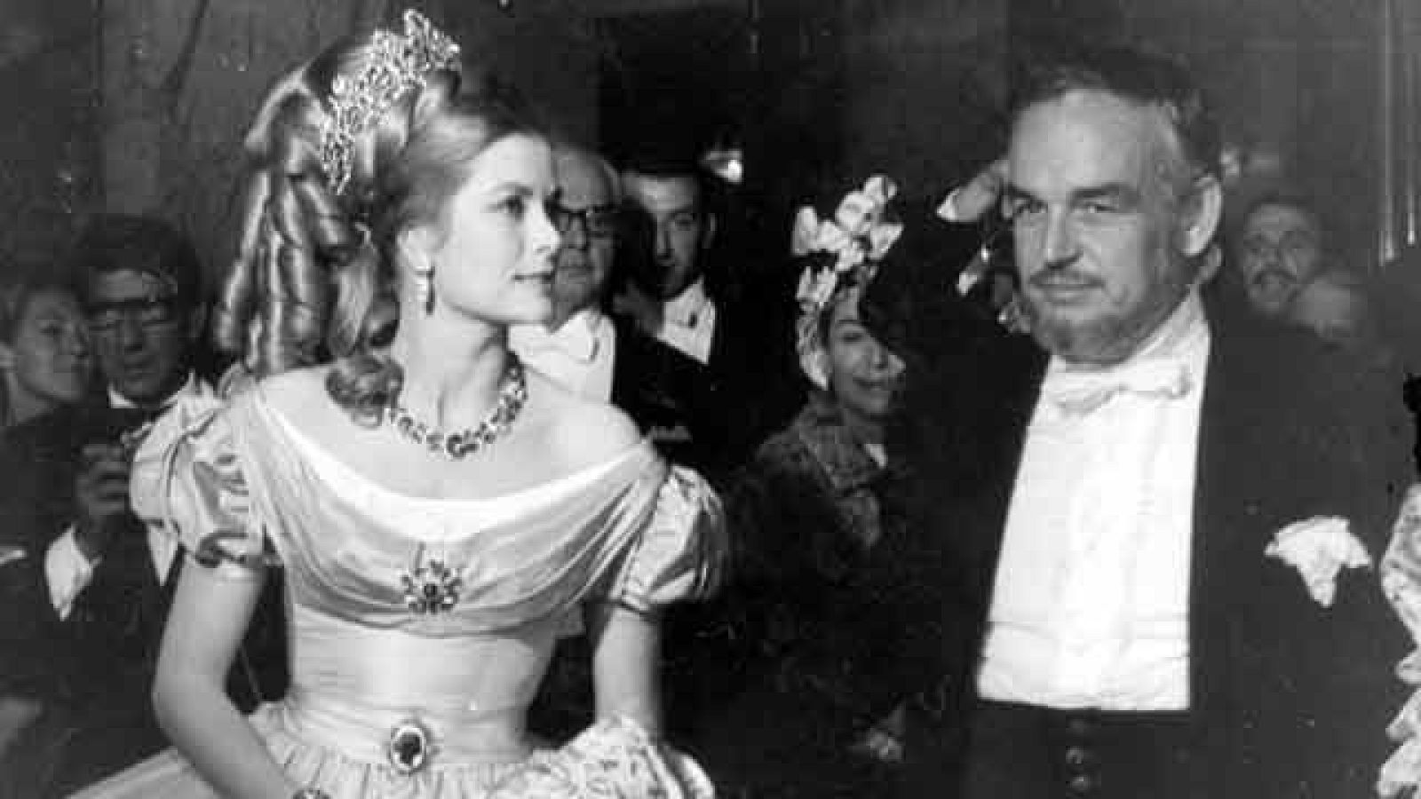 Más Gente - Rebobinamos - El Baile de la Rosa, un clásico de la vida del Principado de Mónaco