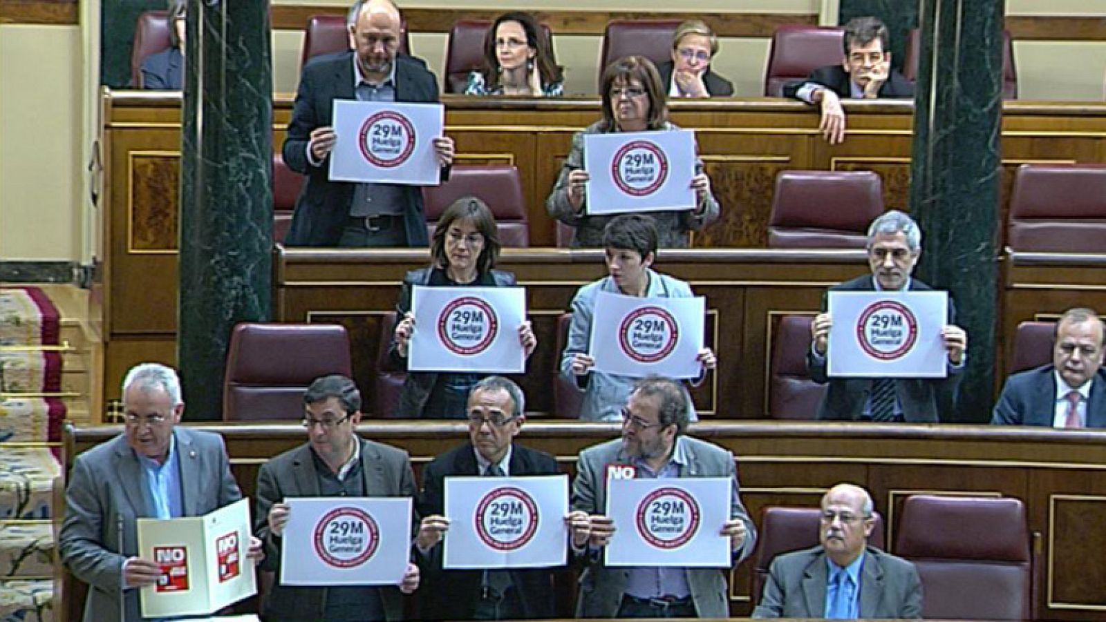 Debate en torno a  la reforma laboral un día antes del 29-M