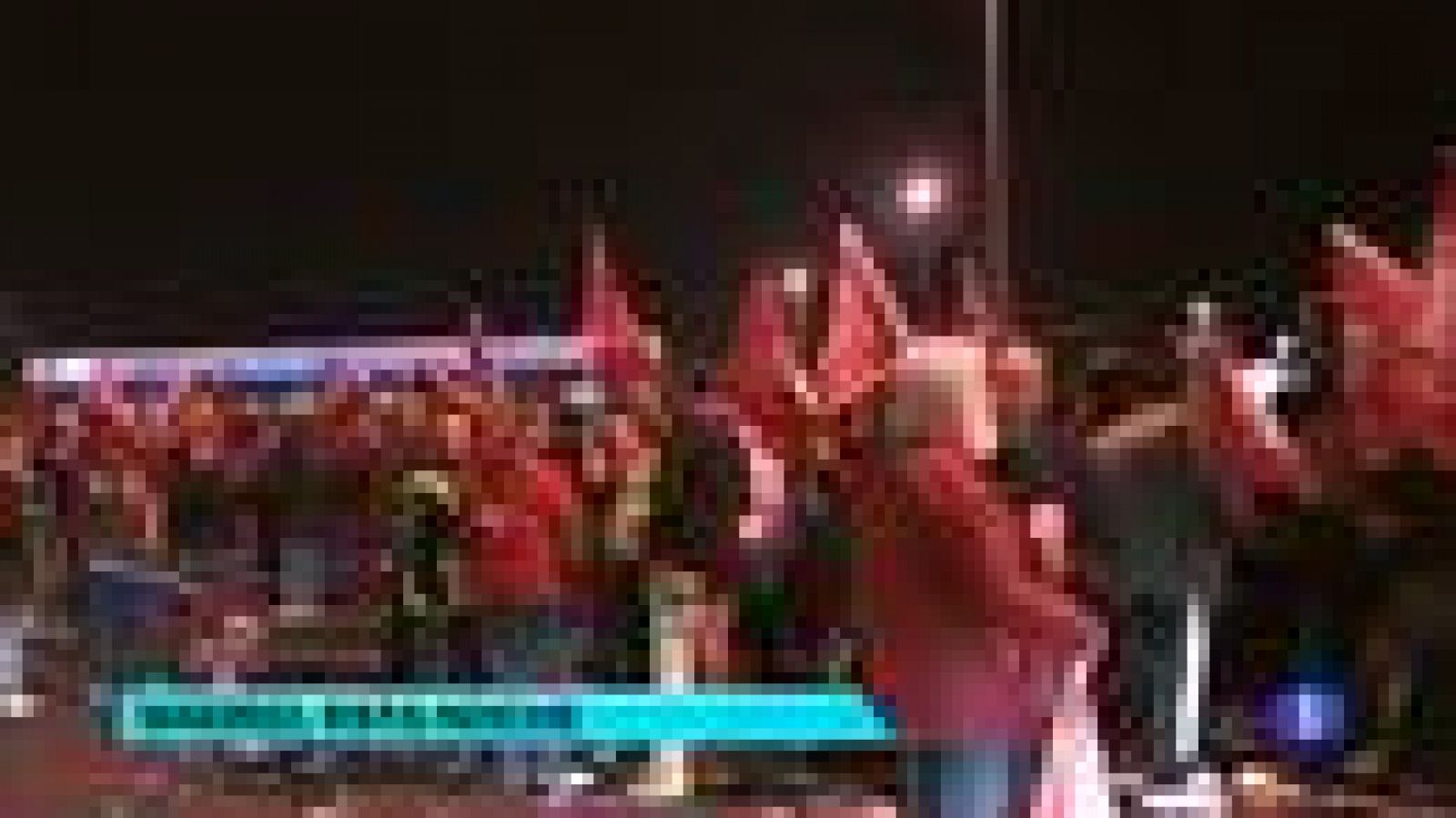 En esta jornada de huelga general la situación de los mercados es significativa. Según los sindicatos se han paralizado los grandes centros de distribución. La Directora General de Política Interior, Cristina Díaz, ha destacado la "normalidad" de lo