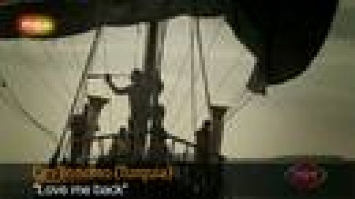 Eurovisión - Turquía - "Love Me Back"