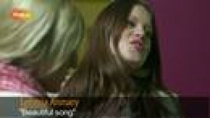 Eurovisión - Anmary canta "Beautiful song"