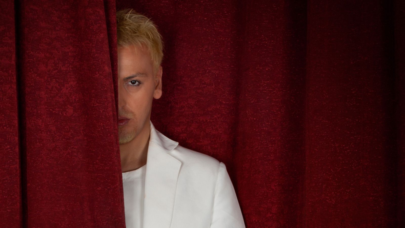 La cadena de Georgia GPB ya cuenta con su representante a Eurovisión 2012. Anri Jokhadze es el elegido de una selección abierta, con el tema en inglés, compuesto y escrito por él mismo,  "I'm a joker". 