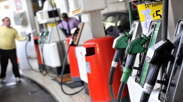 Telediario 1 - Sube la gasolina