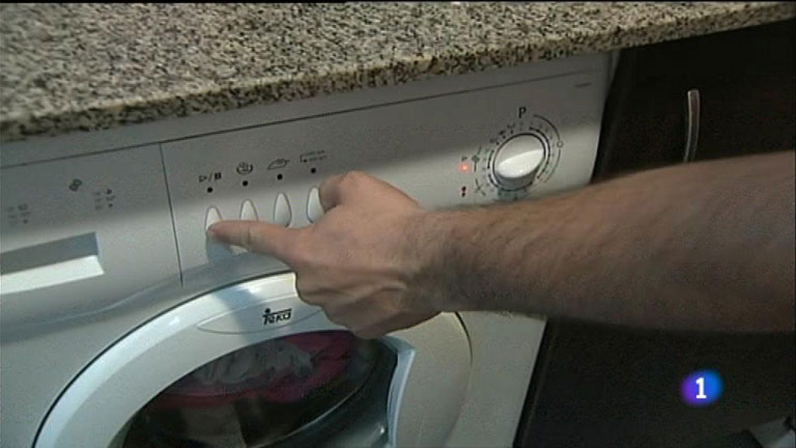 Lo que pagamos por la luz no es lo mismo que lo cuesta producirla