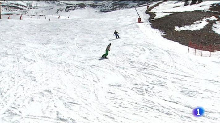 Telediario 1 - ¿Pensando donde ir de vacaciones?