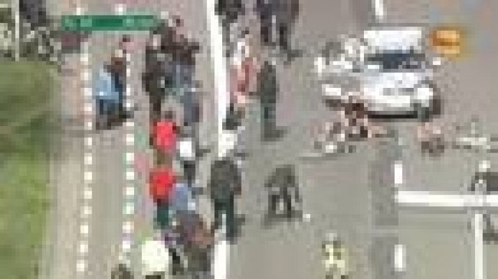  - Caída de Cancellara en el Tour de Flandes