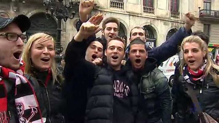 Telediario 1 - Más de 4.000 'tifossi' apoyan al Milan en Barcelona