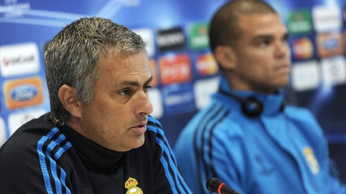 Telediario 1 - Mourinho evita ver al Barça