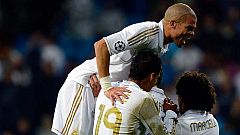 Di María marca el quinto de vaselina (5-2)
