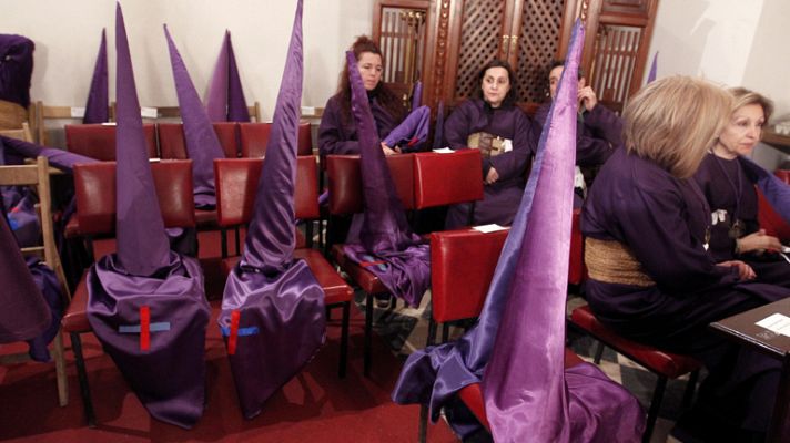 Telediario 1 - Telediario 2 en 4' - 05/04/12