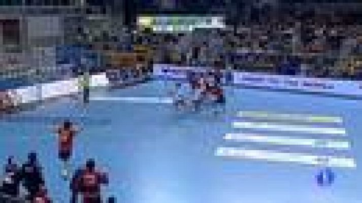Telediario 1 - España derrota a Serbia (30-27)
