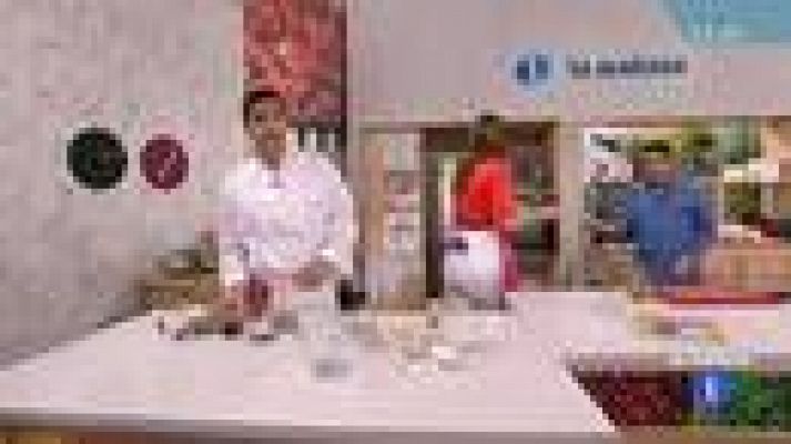 RTVE Cocina - Pasta de almendra bañada en choco