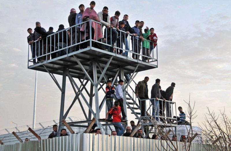 Siria dispara por primera vez contra territorio turco y causa tres heridos 
