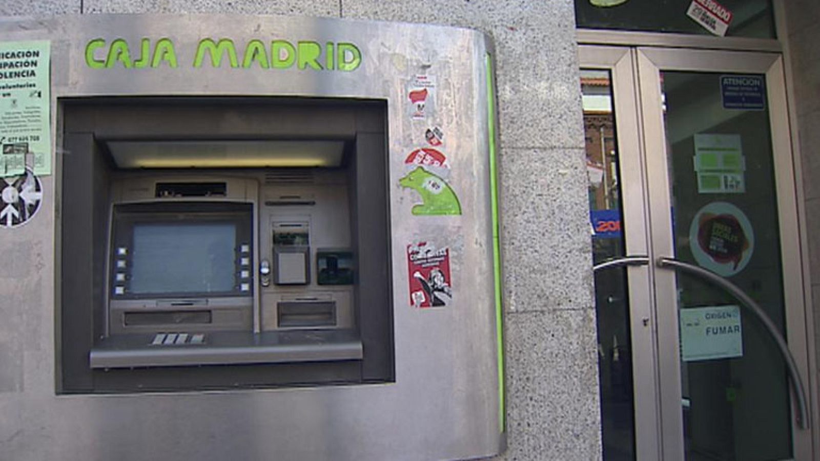 Espectacular atraco a una sucursal bancaria en Madrid bajo investigación policial