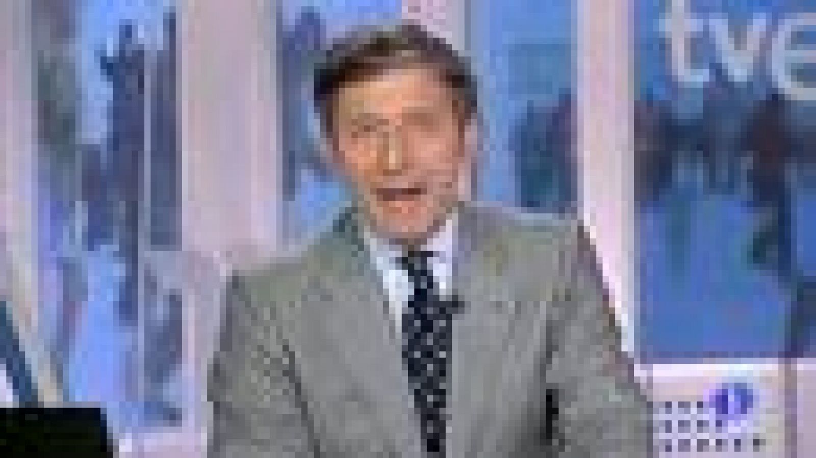 El corredor segoviano Luis Alonso Marcos ha conseguido la medalla de plata en el Maratón del Polo Norte. Tras volar a la Base Polar Barneo, en plena banquisa polar, la gélida competición transcurrió a 30 grados bajo cero sobre hielo flotante a la der