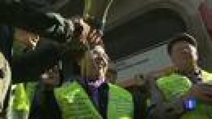 Telediario 1 - Los "iaioflautas" salen a protestar