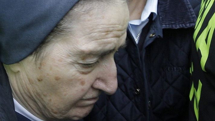  - Sor María abandona los juzgados sin declarar por el caso de los niños robados