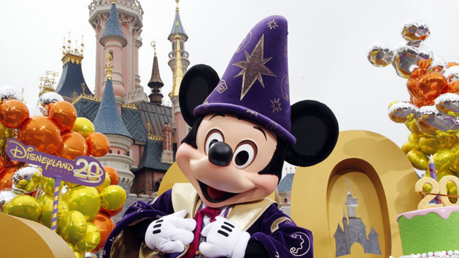 EuroDisney celebra hoy su 20 aniversario en París 