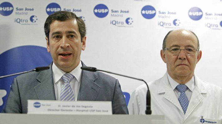 Telediario 1 - Don Juan Carlos ya camina con muletas