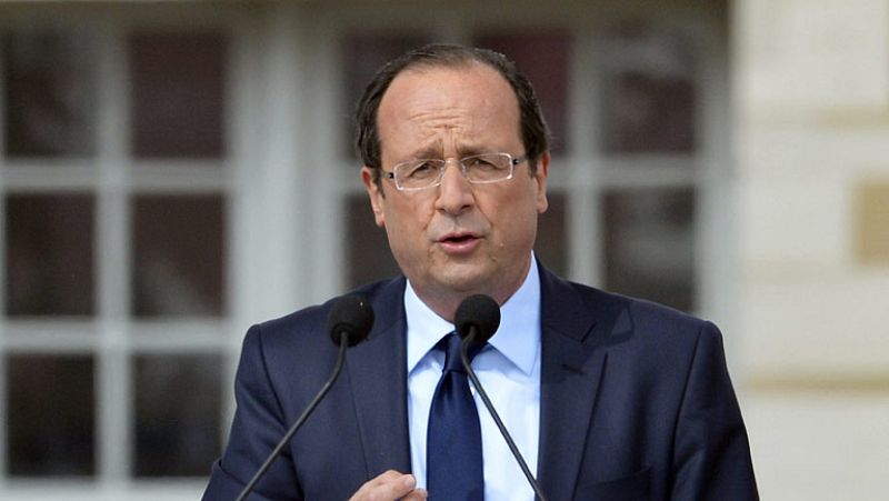 Los sondeos dan a Hollande la victoria en la primera vuelta de las elecciones